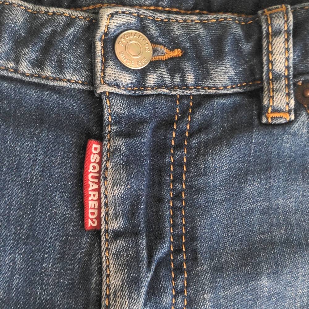 DSQUARED2 Slim Faded Jeans - Picture 7 of 9